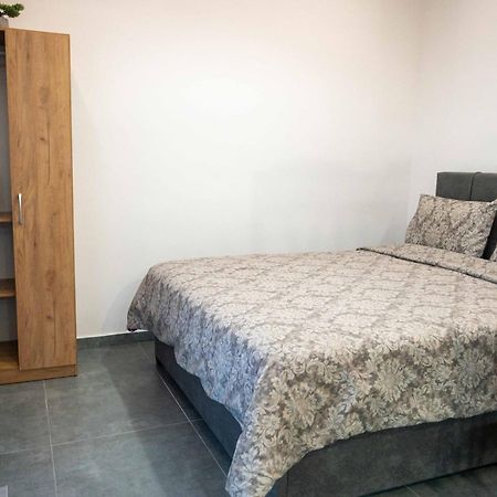 Apartament Nick'S Crib Síndos Zewnętrze zdjęcie